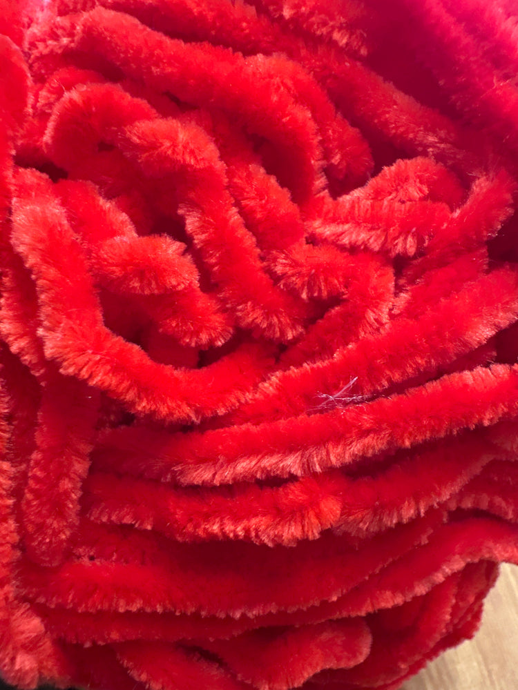 Stylecraft Squeeze Me Yarn – Super Soft Plush Chunky Knitting Yarn