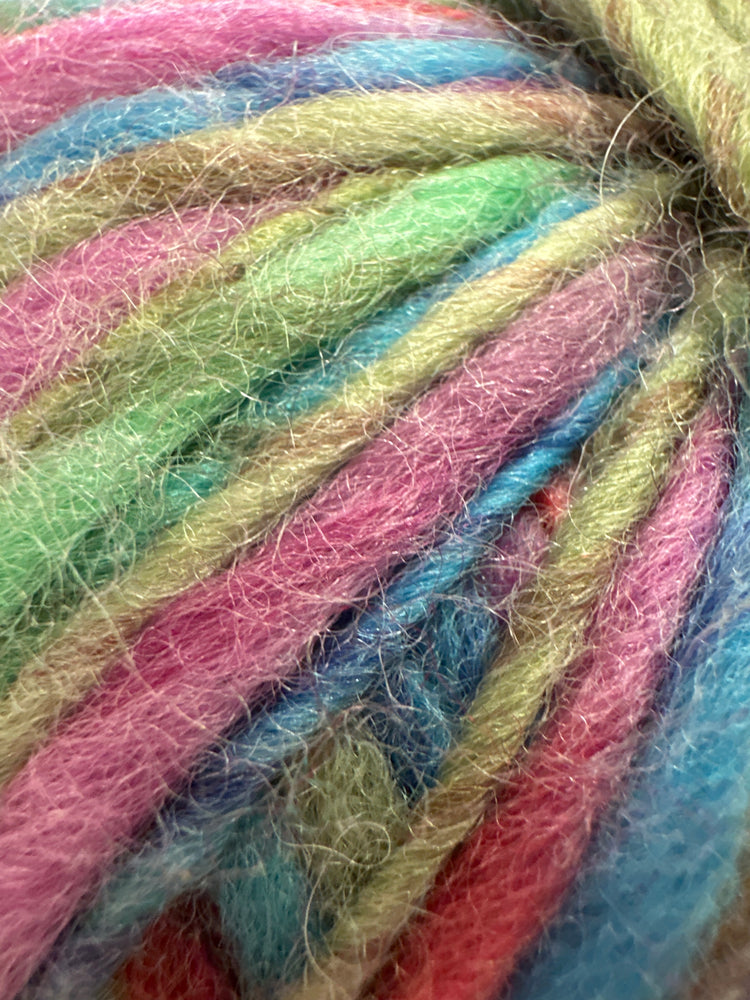 KFI Collection Painted Clouds Yarn – Medium Weight Merino Colour Effect Yarn