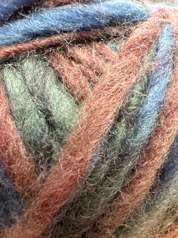 KFI Collection Painted Clouds Yarn – Medium Weight Merino Colour Effect Yarn