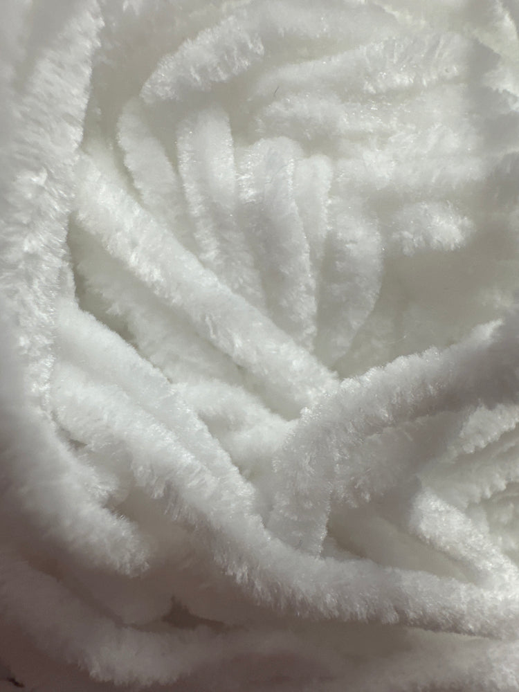 Stylecraft Squeeze Me Yarn – Super Soft Plush Chunky Knitting Yarn