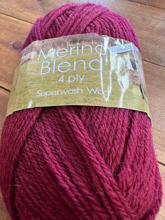 King Cole merino anti tickle 50g 4ply Bordeaux