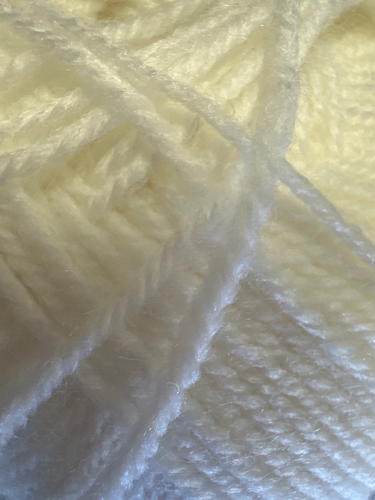 King Cole Fashion Aran 400g Yarn – Soft, Versatile Aran for Garments & Blankets