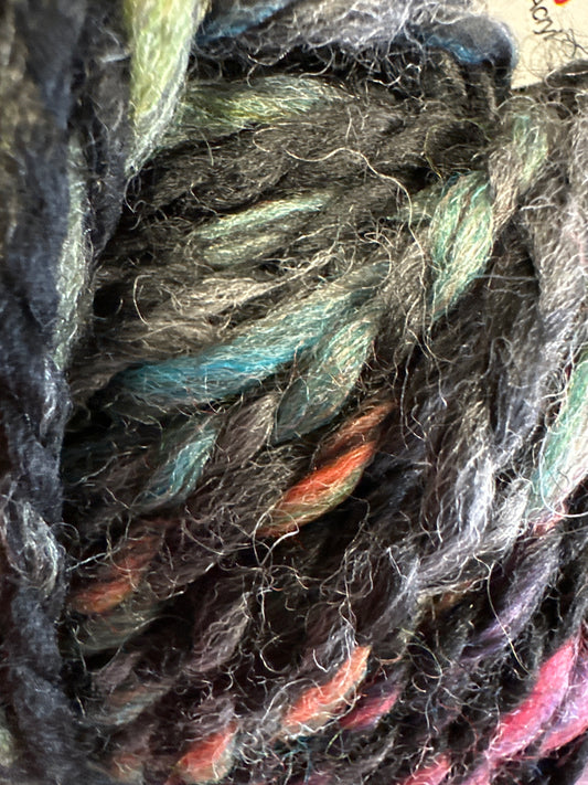 Adriafil Robin Hood Yarn — Wool Blend Tweed Effect Yarn for Knitting & Crochet
