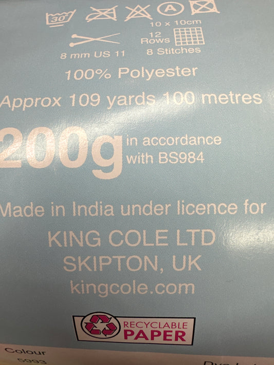 King Cole warm and toastie white