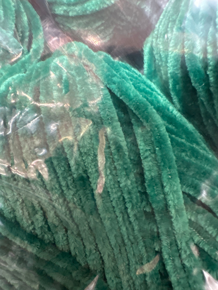 Stylecraft Squeeze Me Dk chenille yarn Emerald Green