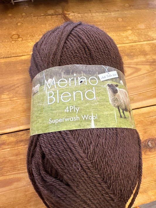 King Cole merino anti tickle 50g 4ply chocolate