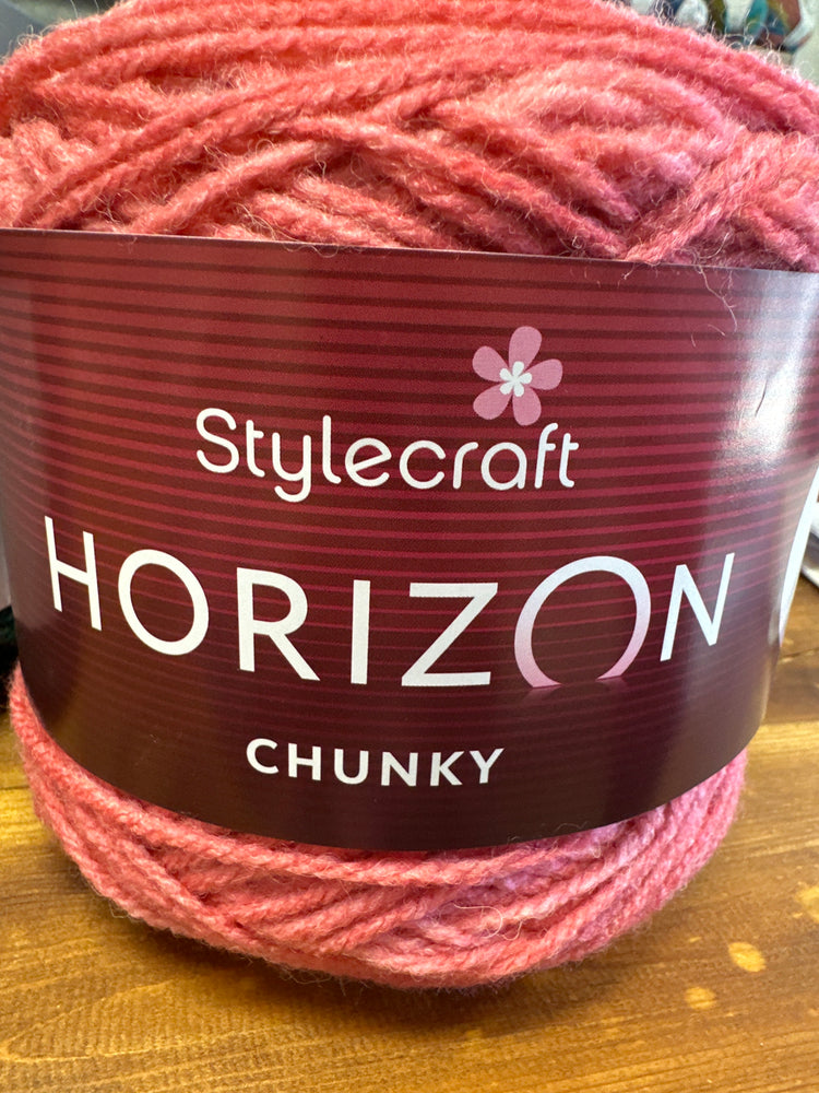 Stylecraft Horizon Gradient Chunky Yarn – 200g Self-Striping Cake
