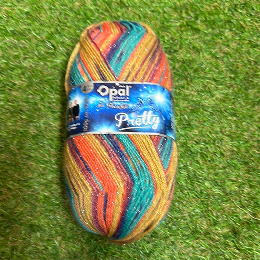 Opal 4ply sock yarn Pretty