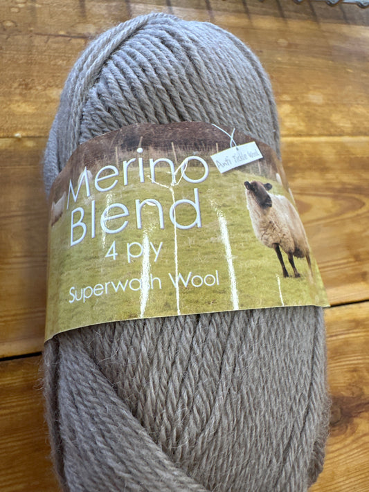 King Cole merino anti tickle 50g 4ply Dune