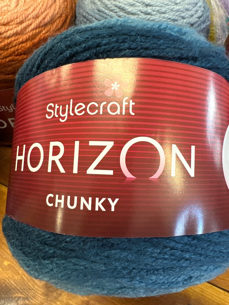 Stylecraft Horizon Gradient Chunky Yarn – 200g Self-Striping Cake