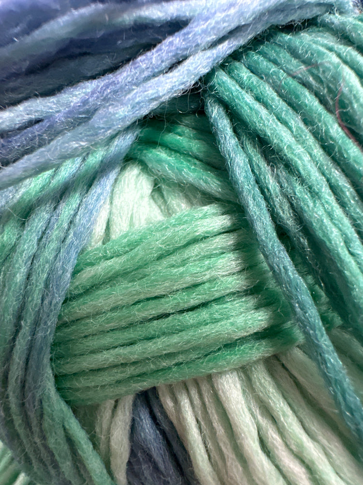 Schoppel Gradient Yarn – Long Colour Transition Gradient Knitting Yarn