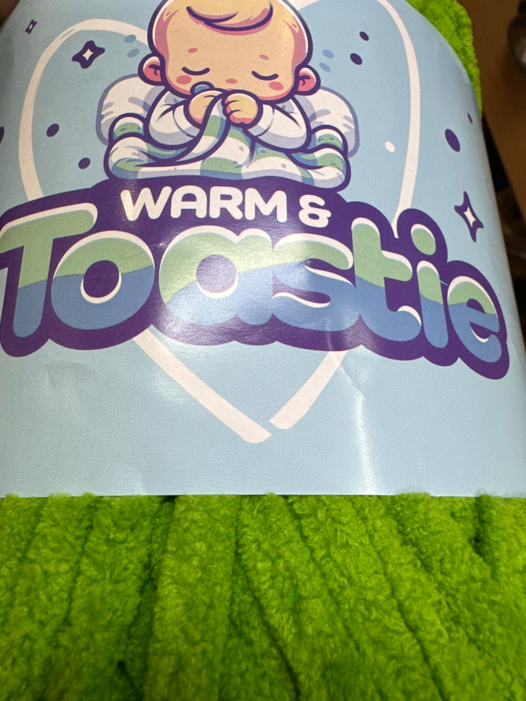 King Cole warm and toastie Green