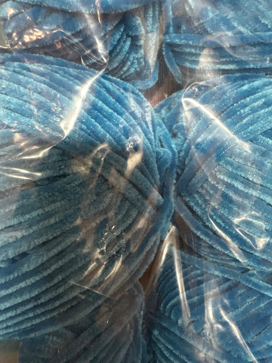 Stylecraft Squeeze Me Dk chenille yarn Cobalt Blue