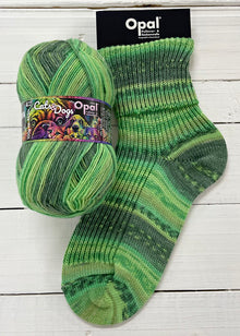  Opal 4ply Cats & Dogs - squeaky-clean huntress