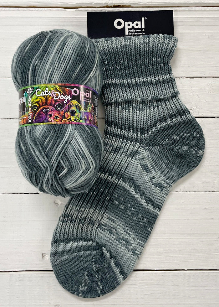 Opal 4ply Cats & Dogs - Charming Snuffle Nose