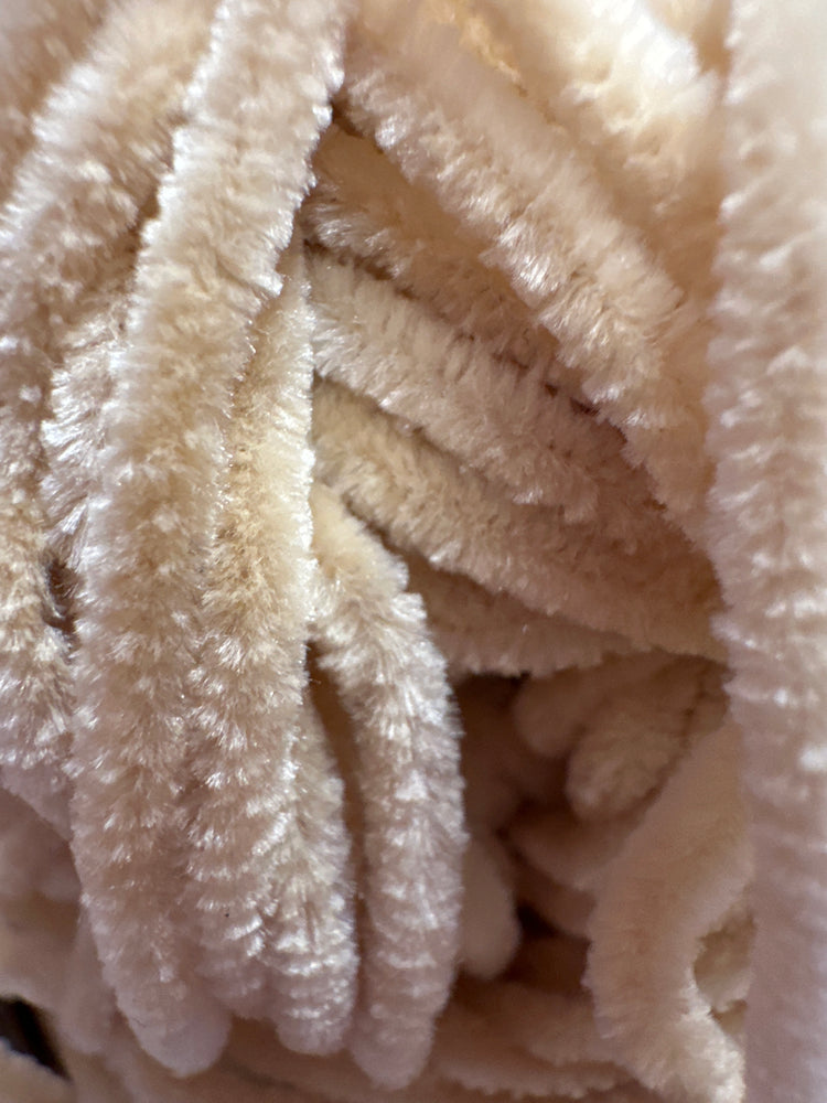 Stylecraft Squeeze Me Yarn – Super Soft Plush Chunky Knitting Yarn