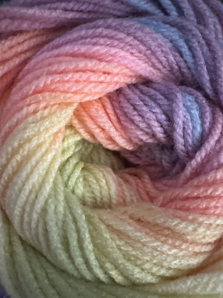 Wendy Giggles DK Yarn – Soft Self-Patterning Baby Knitting Yarn