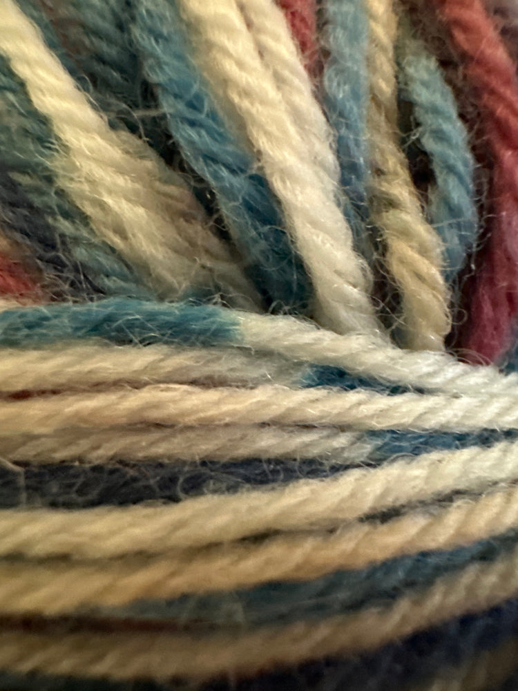Opal Wirbel Wind Sock Yarn – Self-Patterning 4 Ply Wool Blend Sock Yarn
