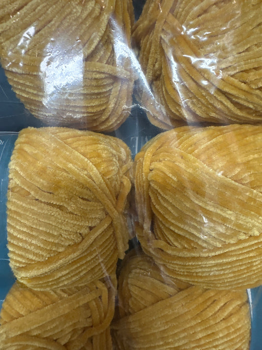 Stylecraft Squeeze Me Dk chenille yarn Golden Yellow