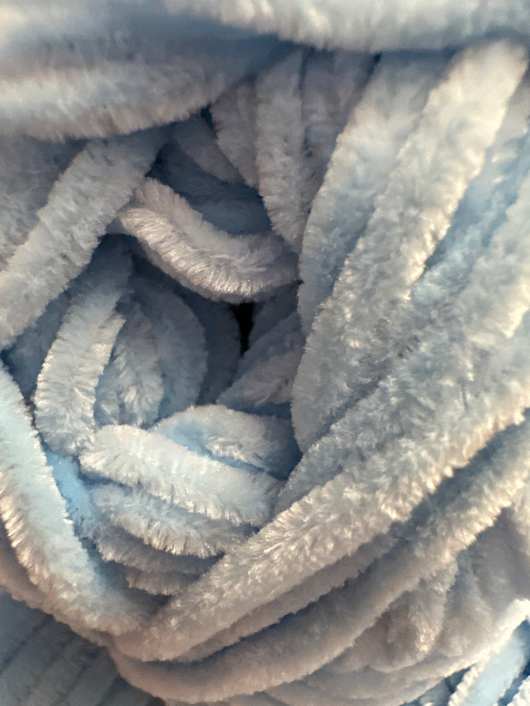 Stylecraft Squeeze Me Yarn – Super Soft Plush Chunky Knitting Yarn