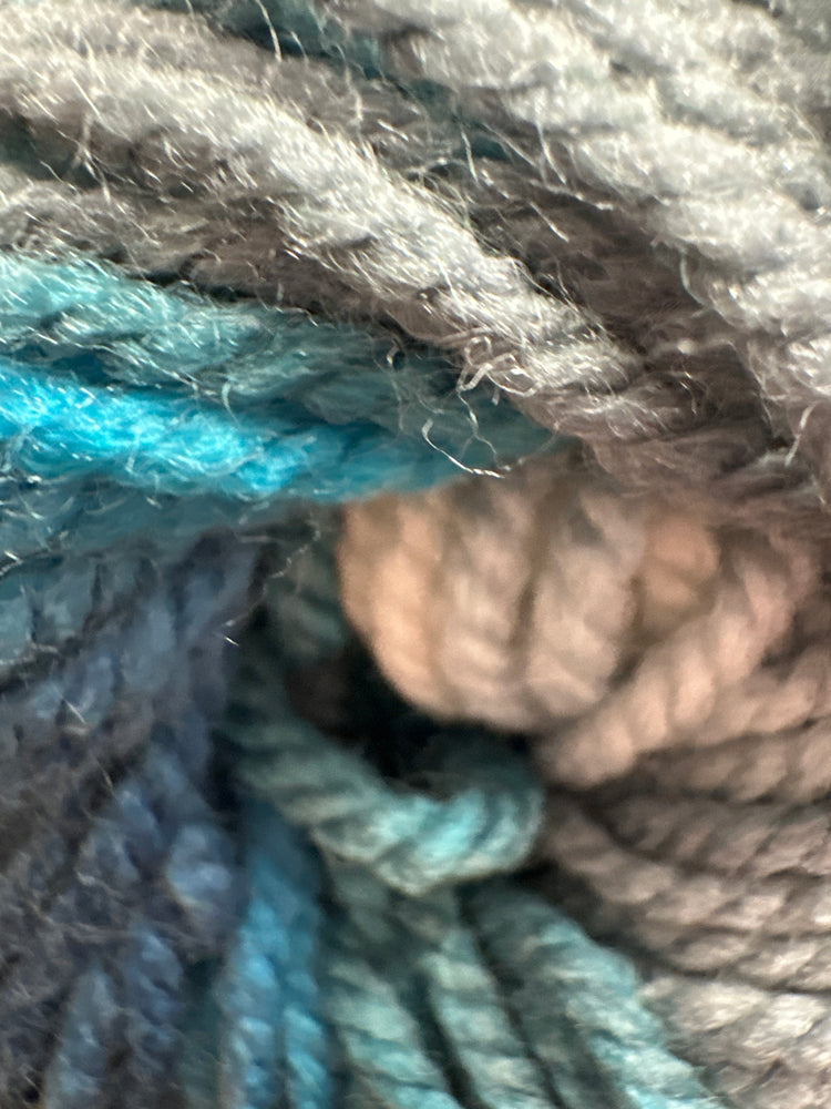James C. Brett Aurora Chunky Yarn – Colour Effect Chunky Knitting Yarn