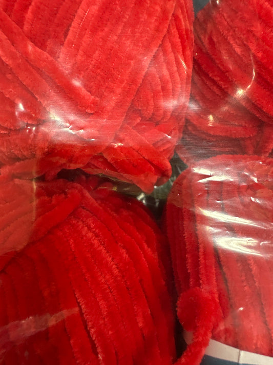 Stylecraft Squeeze Me Dk chenille yarn Stem scarlet red