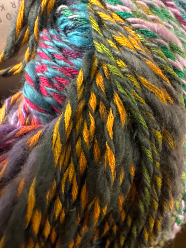 Ella Rae Marmel DK Yarn – Self-Patterning Colour Effect DK Knitting Yarn