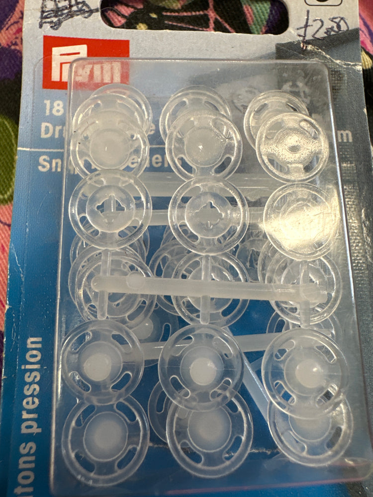 Prym Plastic Snap Fasteners 18 mm – Easy-Use, Lightweight Closures for Sewing & Crafts
